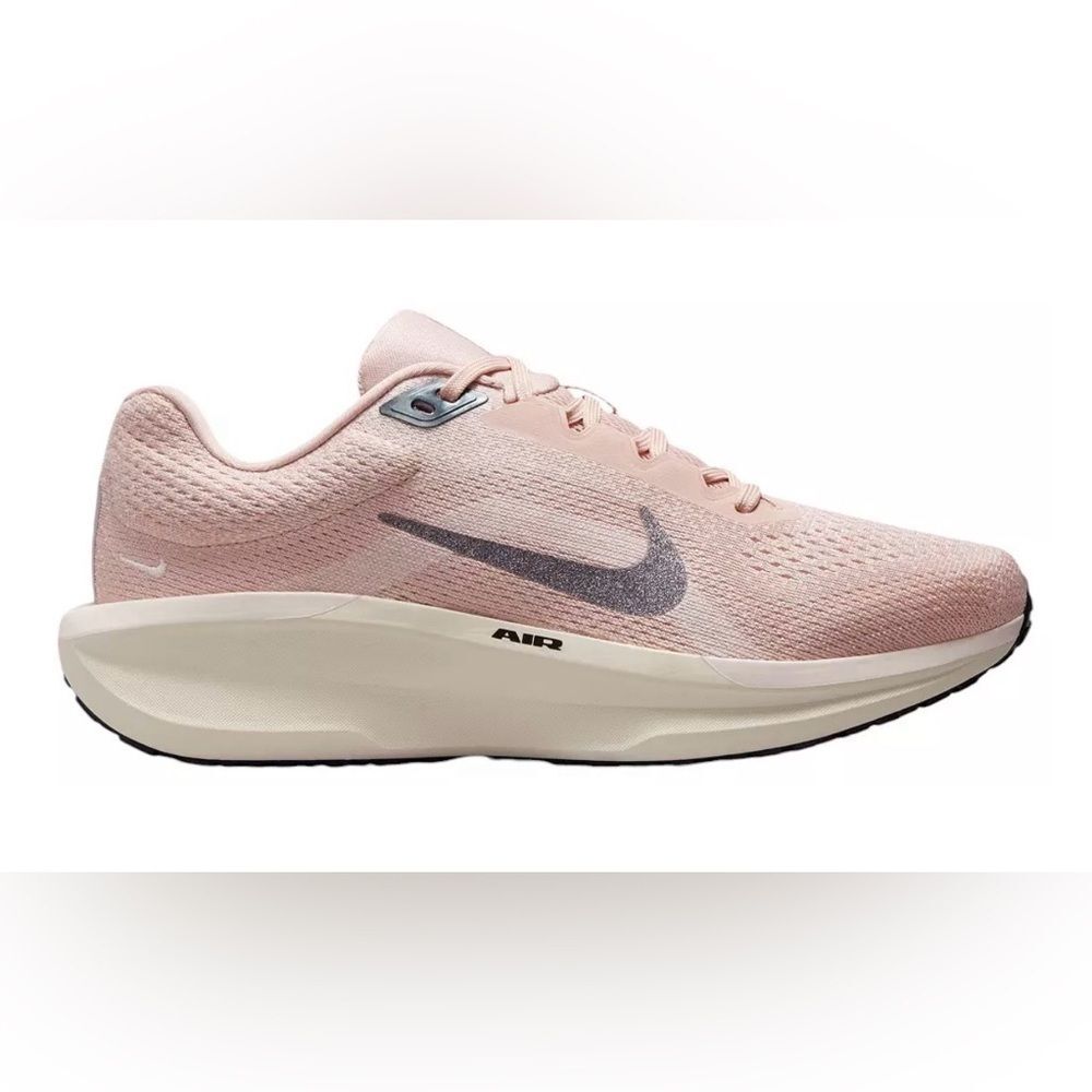 NWOT Nike Women's Winflo 11 Premium Running Shoes Pink Oxford